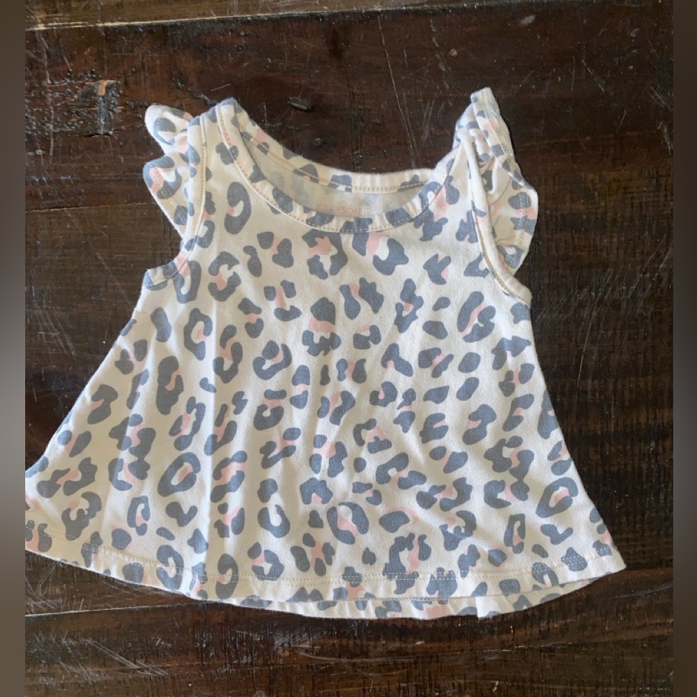 Baby girl dress size 0-3